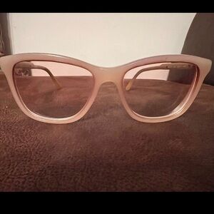 Stella Mc Cartney Chic Cream Cat-Eye glasses